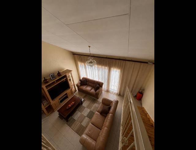 3 BEDROOM HOUSE FOR SALE IN TERENURE